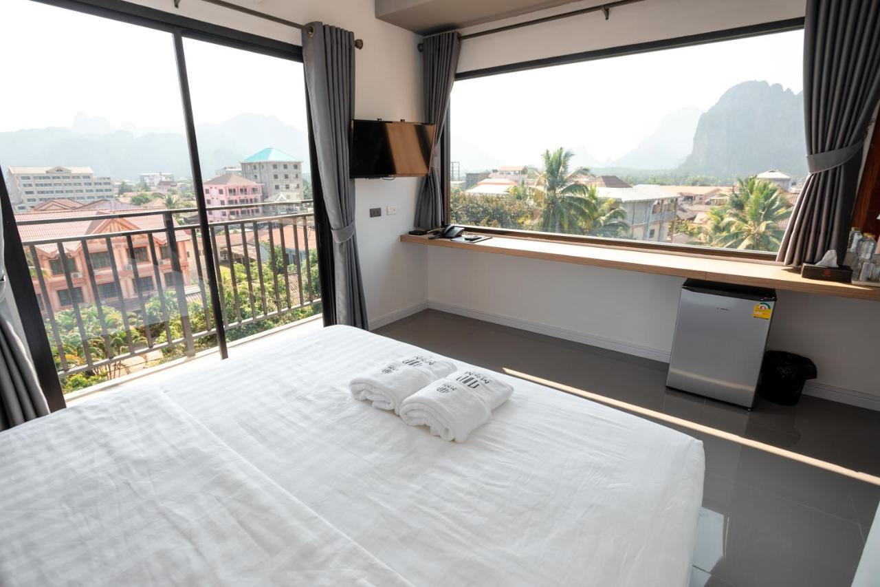 M&M Hotel Vang Vieng Buitenkant foto